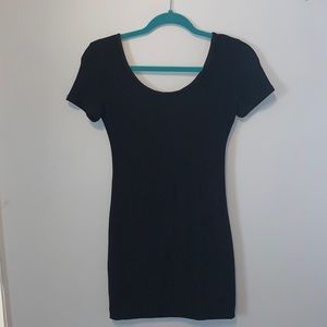 Short sleeve mini dress